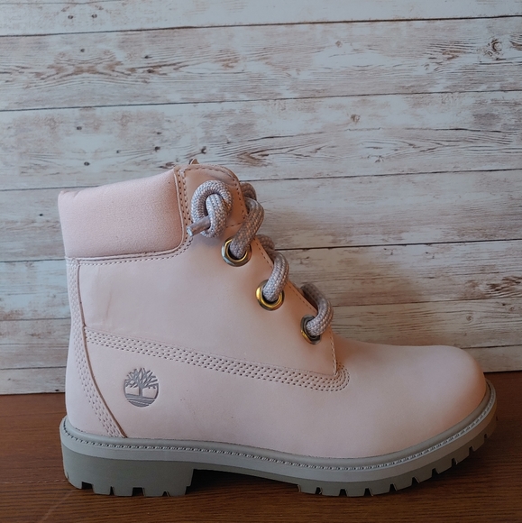 WOMEN'S TIMBERLAND HERITAGE 6-INCH WATERPRO - Picture 1 of 6